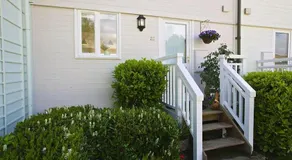 Caterina Lake Lodge - Image 2