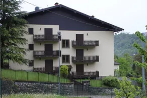 Comodo alloggio a Serina - Image 1