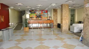 Marc Center Hotel - Image 4