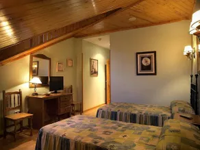 Aparta-Hotel Puertolas - Image 4