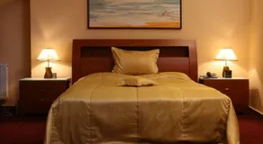 Hotel Empire - Image 5