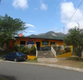 Hostal Buena Esperanza - Image 2