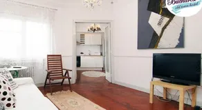 Little Bucharest Oldtown Vintage Apartment - Image 5