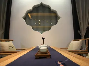 Square Hotel - Image 3