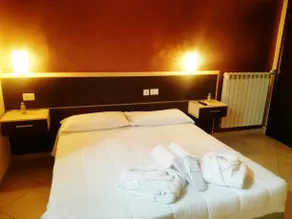 New Hotel Europa - Image 3