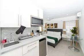 The West Ave Studios - Image 1