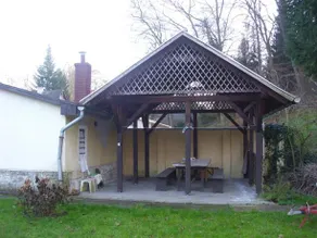 Platán Apartmanház - Image 2