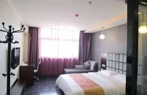 Yijia Fashion Business Hotel - Image 5