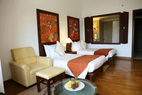 Raviz Mahayana - Premium House Boat - Image 5