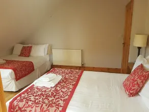 Greenlawn Lodge - Image 5