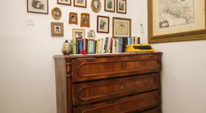 Apartment House Art Bol - Image 3