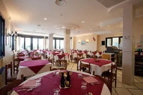 Hotel Caravel - Image 3