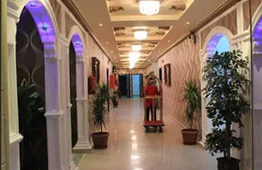 Al Fanar Palace 1 - Image 4