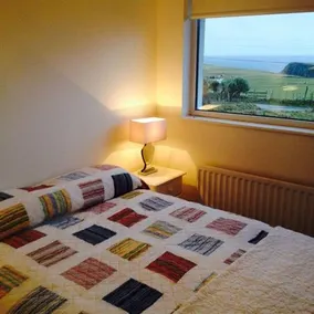 Silver Beach Cottage - Image 5