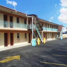 Budget Inn Parsippany - Image 1