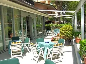 Hotel Costanza - Image 2