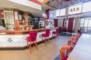 Hipotel Hôtel Paris Hippodrome Parc Floral - Image 4