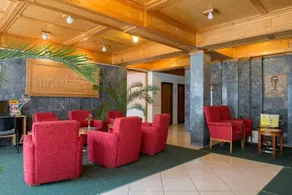 Service 4 You Apartments - Image 2