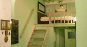 Adonis Guesthouse - Image 4