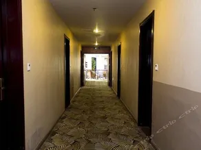 Mingren Shijia Business Hotel - Image 3