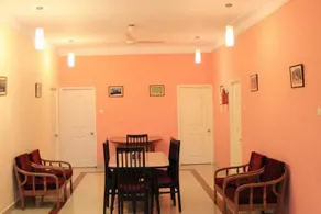 Club View Hotel - Image 2