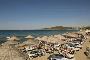 PIGALE FAMILY CLUB - Image 2
