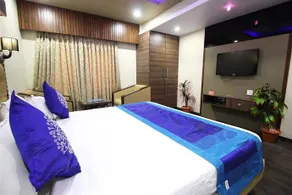 Oyo Rooms Kankaria Lake Maninagar - Image 5