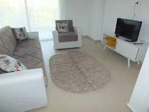 Crown City Luxury - Image 3