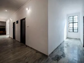 OYO 27626 Hotel Moonlight - Image 4