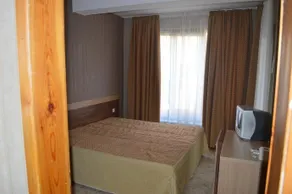 Stamatovi Family Hotel - Image 2
