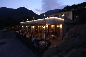 Changa Hotel - Image 2