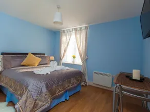 Harrow Private Rooms - Image 5