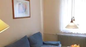 GUT & GÜNSTIG ! Helle, gemütliche Ferienwohnung im Erdgeschoss mit sep Eingang Ihr Hund ist uns willkommen! - Image 2