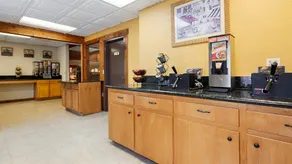 SureStay Plus Hotel by Best Western Wytheville - Image 5