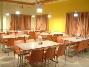 Hotel Bhagyoday Palace - Image 4