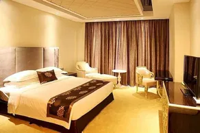 Yichang Guobin Bandao Hotel - Image 4