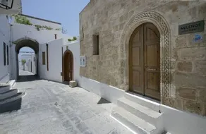 Melenos Apartments - Image 2