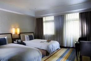 City Lake Hotel - Image 3
