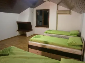 Ivory Tower Hostel - Image 2