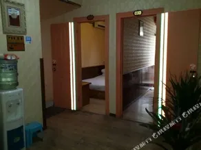 Wenxin Hostel (Chengdu Shiyang Bus Station) - Image 2