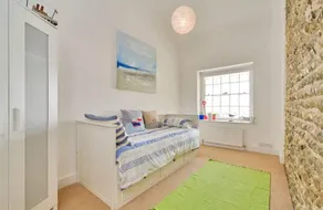 Sea House Sussex - Image 2