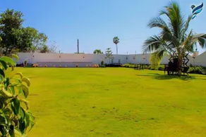 OYO 46305 Hotel Pinnk Lake Resort - Image 5