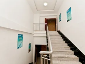 Huagang Holiday Hotel - Image 5