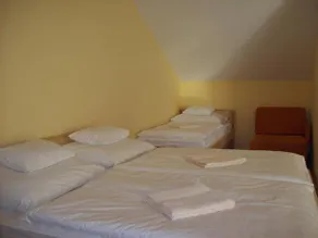 Napfény Vendéglő - Image 2