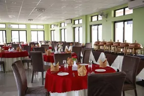 Hotel Seven Star - Image 3