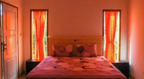 Tari Bed & Breakfast - Image 5