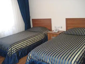 Saros Hotel - Image 3