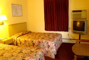 Bradford Motel and Campground - Image 4