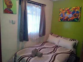 Homestay - Homestay - Homestay with an East African - Image 3