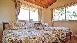 SANDRA'S RAINBOW RETREAT - Image 5